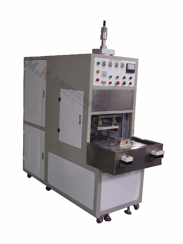 桶膜自動切料機